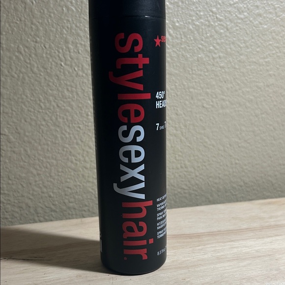 Sexy Hair 450° Headset Heat Defense Setting Spray - Picture 2 of 9